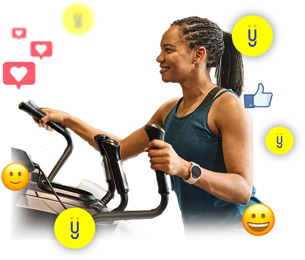 Equipo de gestión de gimnasio analizando feedback de miembros y señales de retención